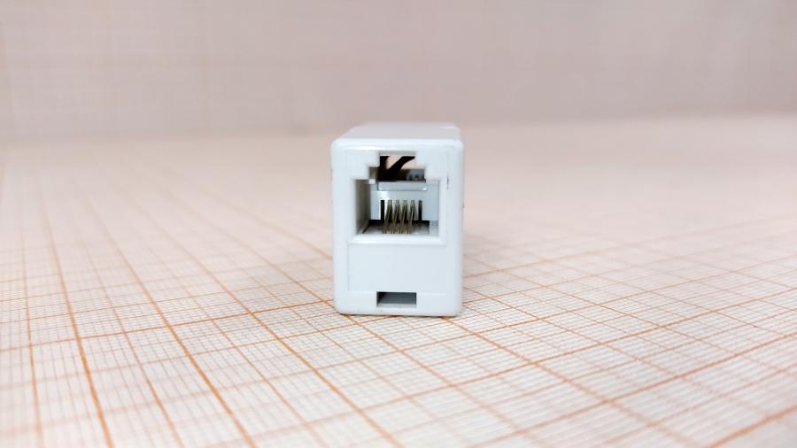 114-083-001 Проходной адаптер  RJ-11 - RJ-11 (6P4C) #3