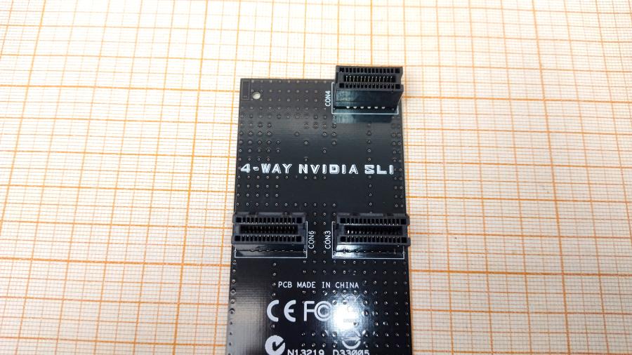 114-112-001 Мост объединения видеокарт ASUS 4-WAY NVIDIA SLI/WS #3