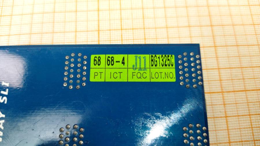 114-111-002 Мост объединения видеокарт GIGABYTE GC-3SLI #6