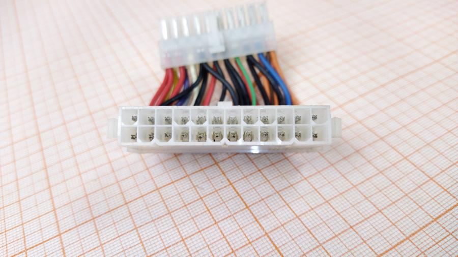 114-160-001 Переходник питания   24-Pin (F) - 20-Pin (M) #4