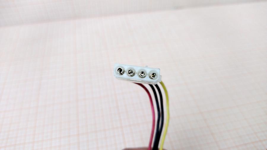 114-167-001 Переходник питания   Molex (M) - Molex (F) + 3-Pin + 3-Pin PWM #2