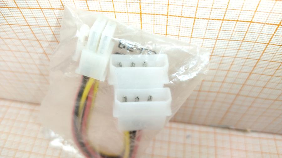 114-215-001 Переходник питания  2x 4-Pin MOLEX (F) - 6-Pin PCI-E (M) 0.15M #2