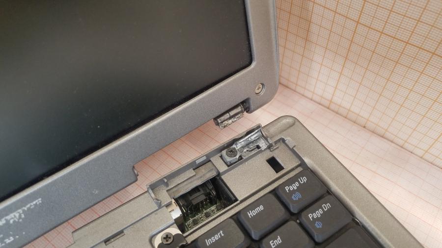 089-153-026 Ноутбук DELL Latitude D600 PP05L #3