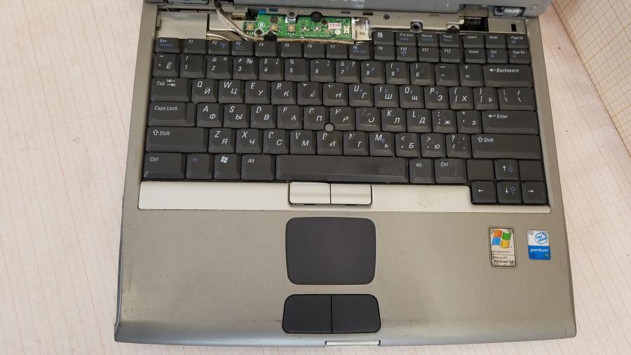 089-153-014 Ноутбук DELL Latitude D600 PP05L #3