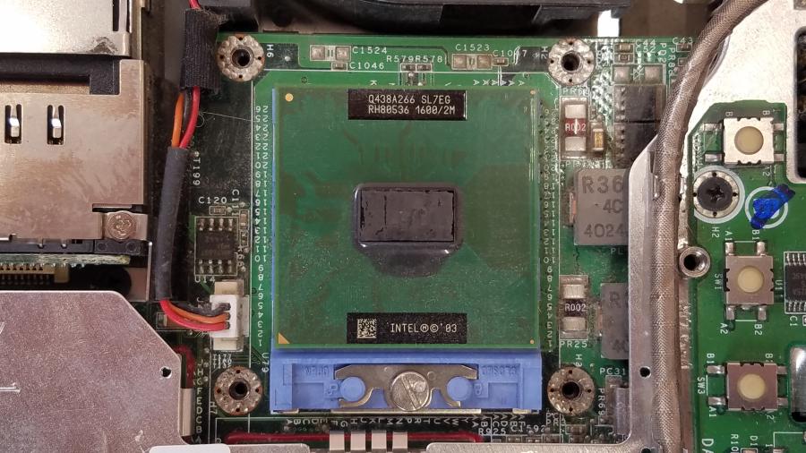 089-153-001 Ноутбук DELL Latitude D600 PP05L #17