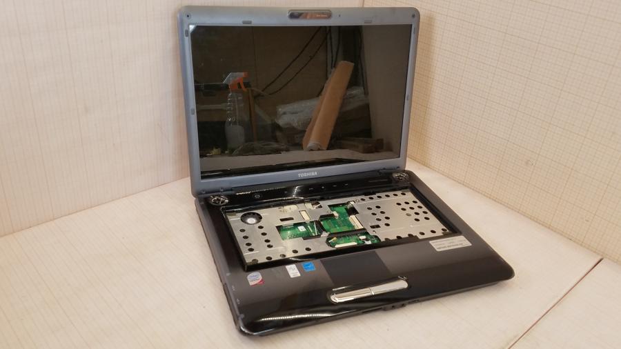 089-155-001 Ноутбук TOSHIBA SATELLITE A300-1OC #1
