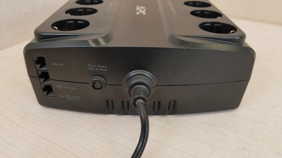 213-001-001 Источник бесперебойного питания APC Back-UPS ES700 #3