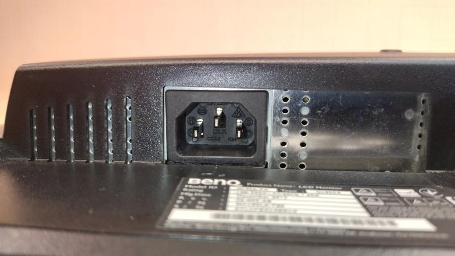 215-002-002 Монитор ЖК BENQ GL955A #7