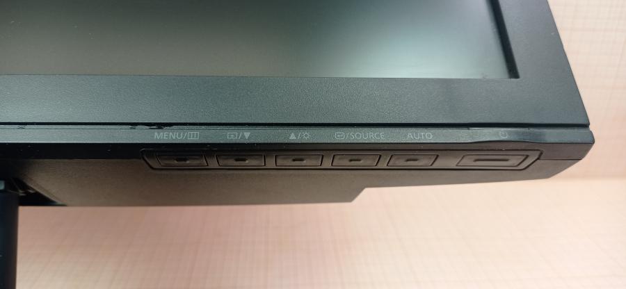 215-009-001 Монитор ЖК SAMSUNG E1920NR #4