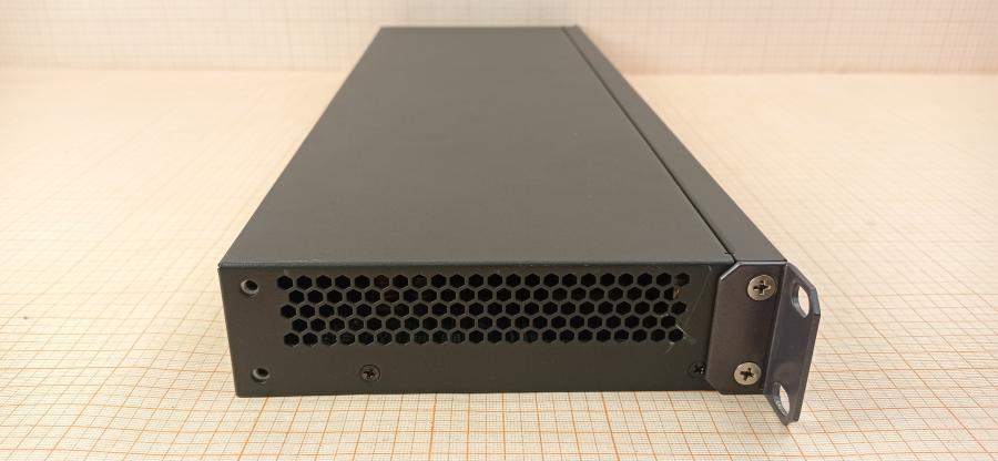 215-015-001 Коммутатор управляемый 3COM Baseline Switch 2928-SFP Plus #4