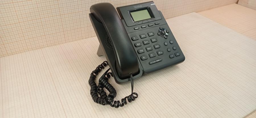 215-022-001 Телефон VoIP Yealink SIP-T19P E2 #1