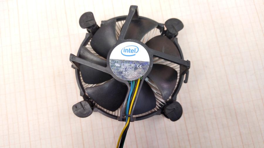 215-043-001 Cooler <775> INTEL E33681-001 #2