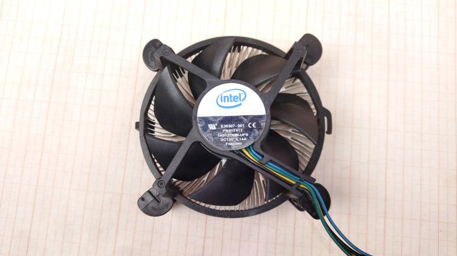 215-046-001 Cooler <775> INTEL E30307-001 #2