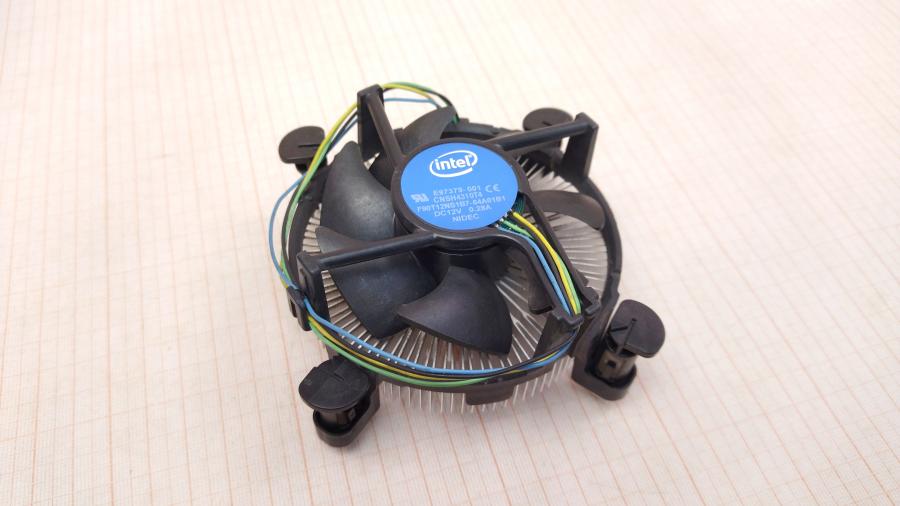 215-045-002 Cooler INTEL E97379-001 #1