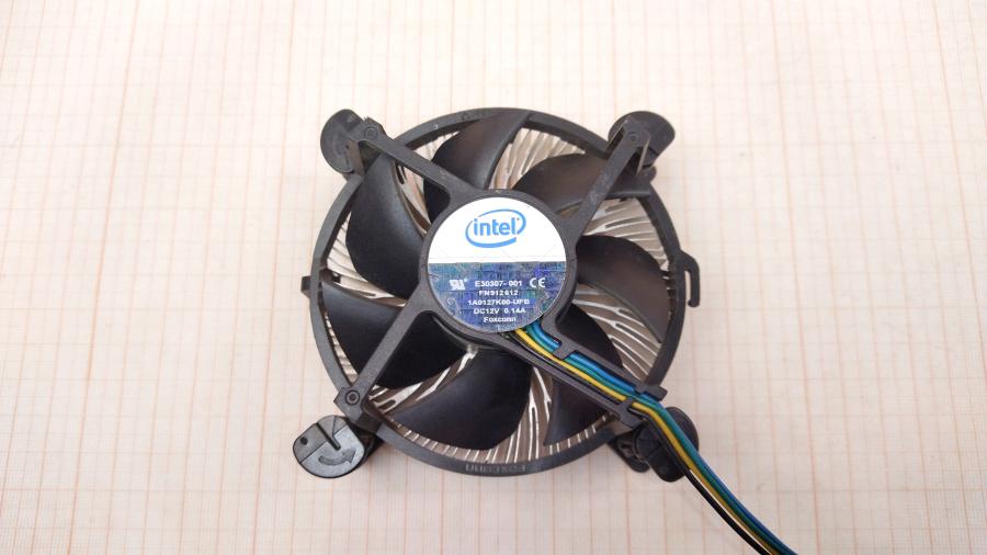 215-046-002 Cooler <775> INTEL E30307-001 #2