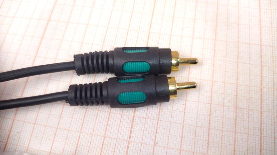 165-907-001 RCA audio cable  5-100 1m/2x1RCA #4