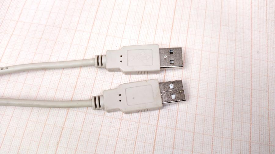 165-909-001 Кабель USB  USB A (M) - USB A (M) 1.5m #2