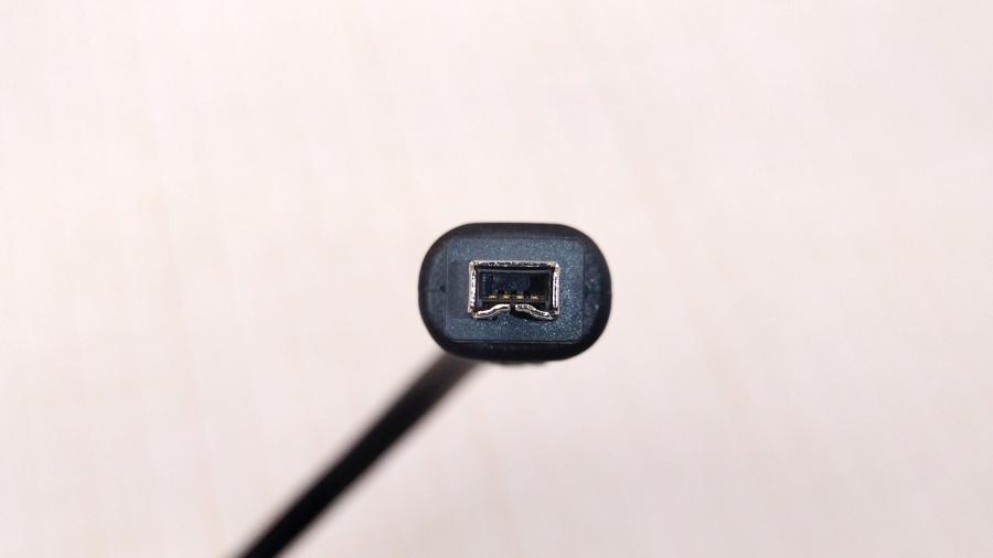 165-912-001 Кабель интерфейсный  IEEE 1394 6Pin (M) - IEEE 1394 4Pin(M) 1.5M #5