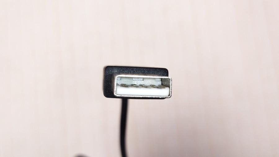 165-937-001 Кабель USB  USB A (M) - Pigtail 1.8m blk #3