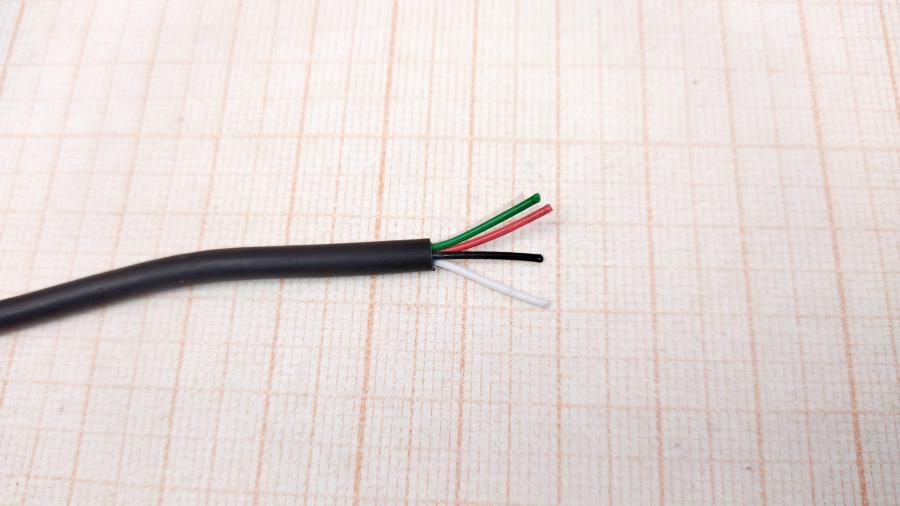 165-939-001 Кабель USB  USB A (M) - Pigtail 1.5m blk #4