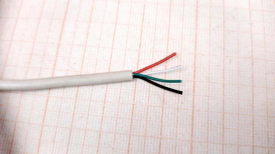 165-941-001 Кабель USB   USB A (M) - Pigtail 1.5m wht #4