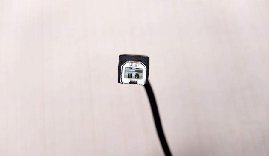 165-985-001 Кабель USB  USB A (M) - USB B (M) 2m #5