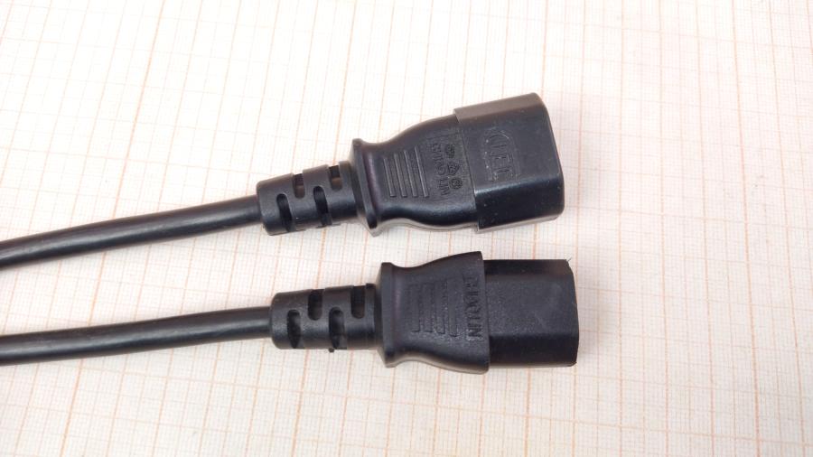 114-432-001 Удлинитель питания IEC-C14 CHAOHUI IEC C13 - IEC C14 1.8m blk #2