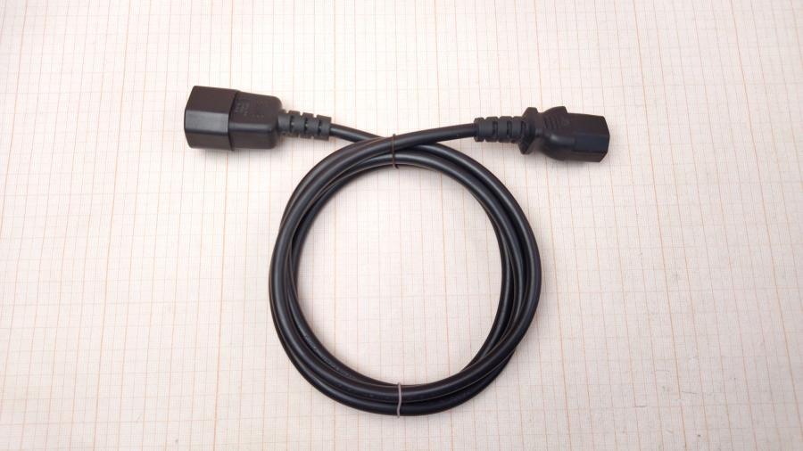 114-433-001 Удлинитель питания IEC-C14   IEC C13 - IEC C14 1.5m blk #1