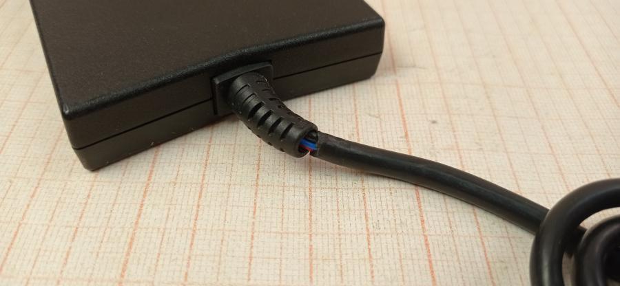 134-028-001 БП для ноутбука DELL LA65NE1-01 #7