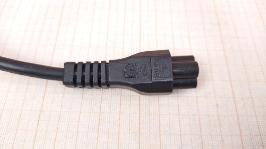 114-452-001 Кабели питания CEE7/7  CEE7/7 - IEC-C5 3G×0.75мм² 1.9M #4