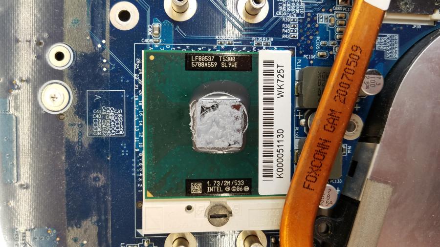 089-027-001 Ноутбук TOSHIBA SATELLITE A200-1AE #21