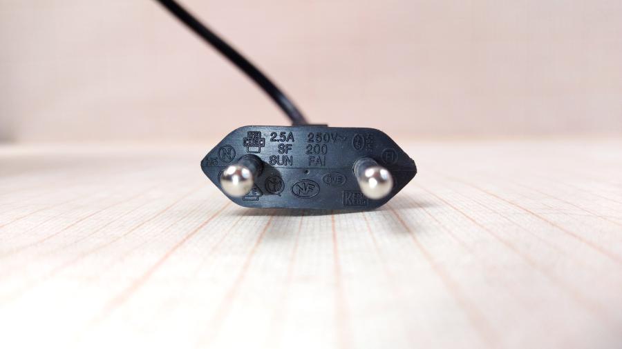 114-459-001 Кабель питания CEE 7/16   CEE7/16 - IEC-C7 2G×0.75мм² 1.8M blk #3