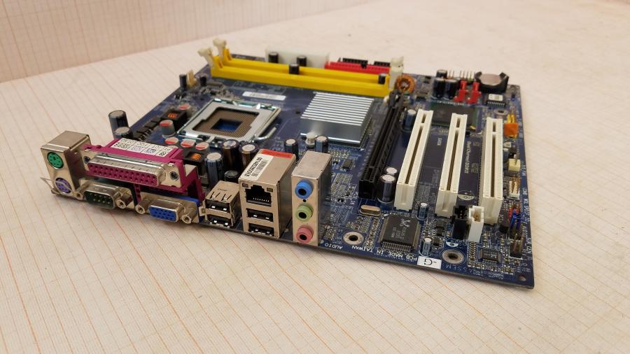 141-008-001 MB LGA 775 GIGABYTE GA-8I915MD-G #1