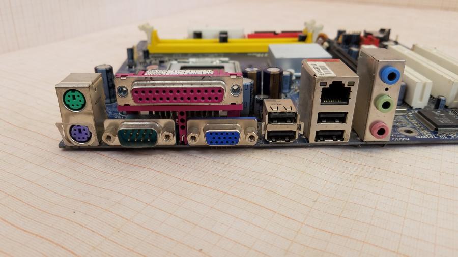 141-008-001 MB LGA 775 GIGABYTE GA-8I915MD-G #5