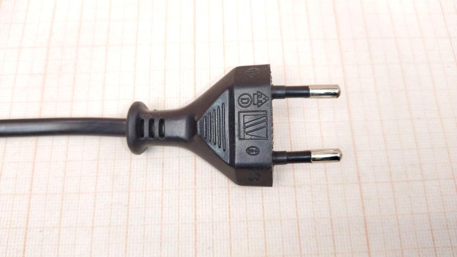 114-461-001 Кабель питания CEE 7/16 LONGWELL CEE7/16 - IEC-C7 2G×0.75мм² 1.8M #2