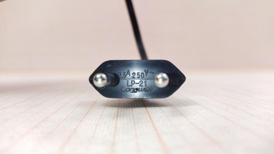 114-463-001 Кабель питания CEE 7/16 LONGWELL  CEE7/16 - IEC-C7 2G×0.75мм² 1M #3