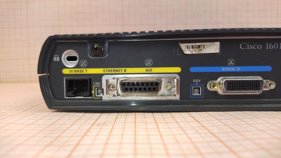068-033-001 Маршрутизатор CISCO 1601-R #7