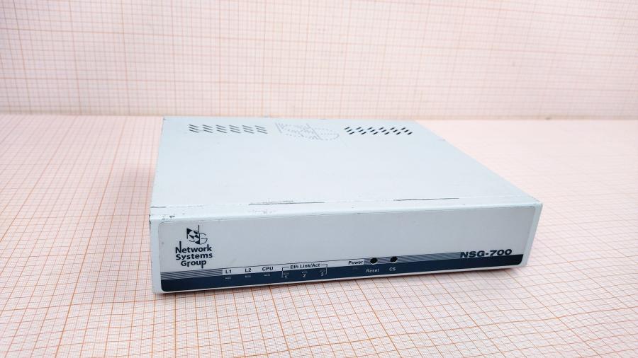 068-022-001 Коммутатор управляемый Network Systems Group NSG-700/4AU #1
