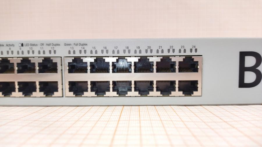 077-067-001 Коммутатор управляемый NORTEL BayStack 325-24G Switch #5