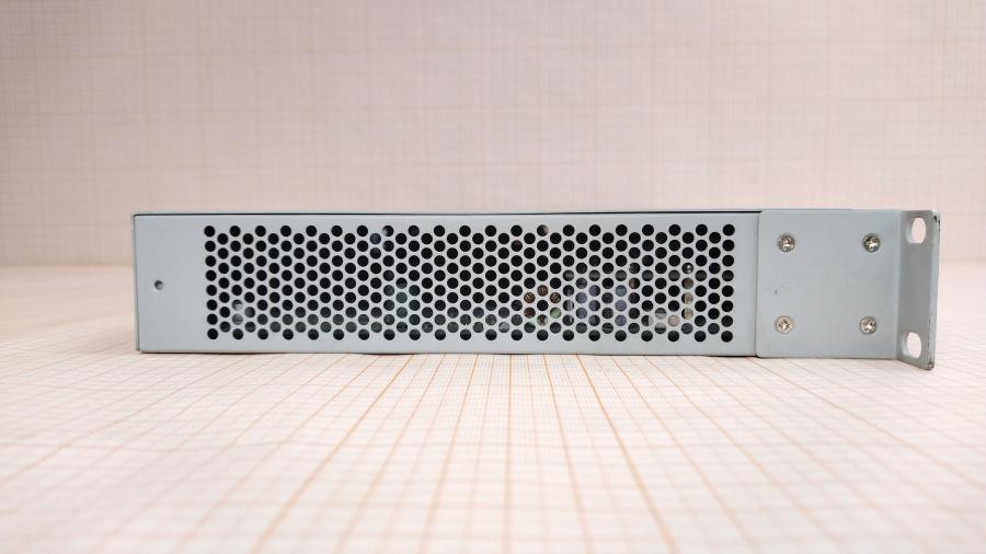 077-067-005 Коммутатор управляемый NORTEL BayStack 325-24G Switch #9