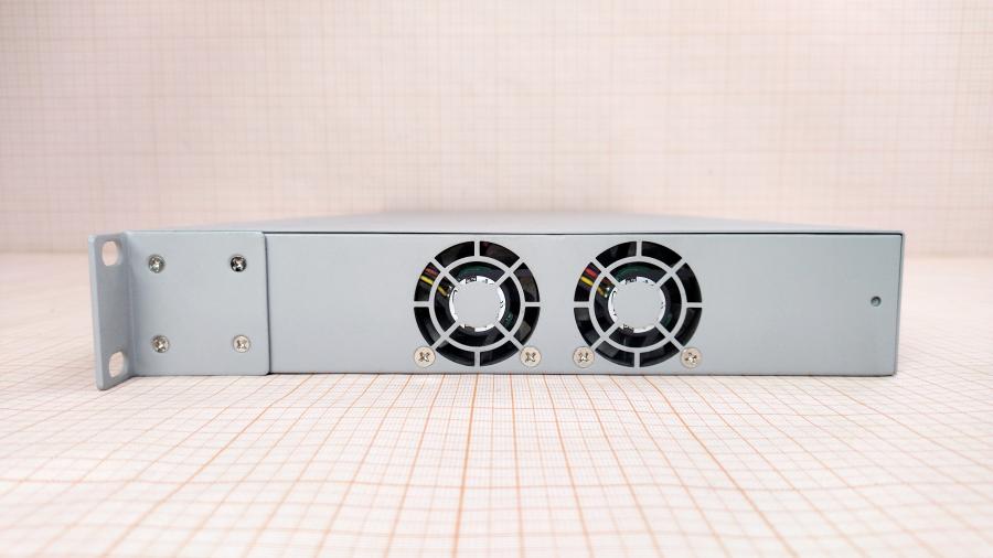077-067-009 Коммутатор управляемый NORTEL BayStack 325-24G Switch #8