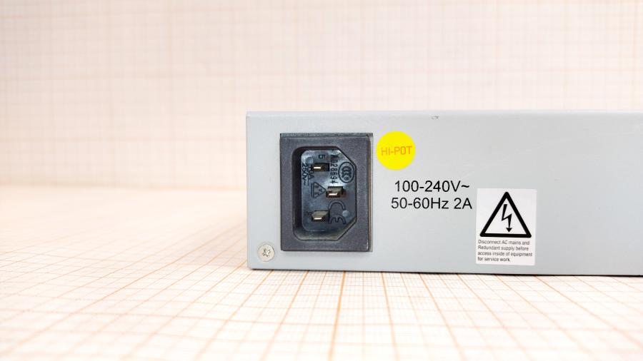 077-067-009 Коммутатор управляемый NORTEL BayStack 325-24G Switch #11