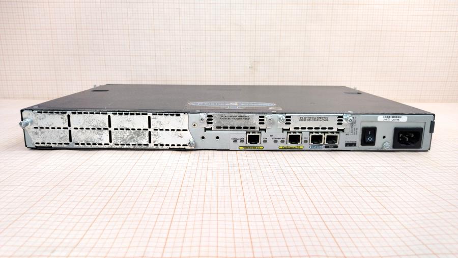 043-055-001 Маршрутизатор CISCO 2621XM #5