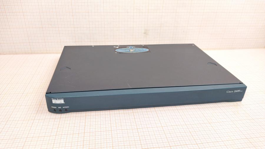 043-053-001 Маршрутизатор CISCO 2611 + NM-HDA-4FXS + 2x WIC-2T #1