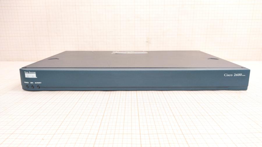 043-053-001 Маршрутизатор CISCO 2611 + NM-HDA-4FXS + 2x WIC-2T #2