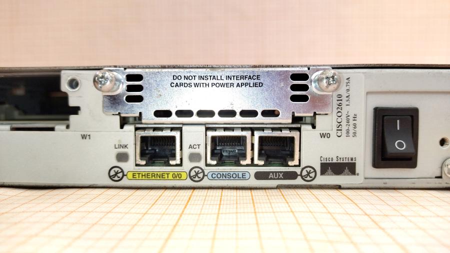 043-056-001 Маршрутизатор CISCO 2610 #8
