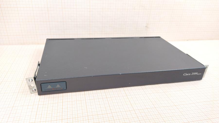 043-061-001 Маршрутизатор CISCO 2501 #1
