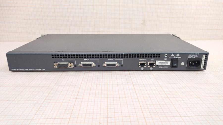 043-061-001 Маршрутизатор CISCO 2501 #6