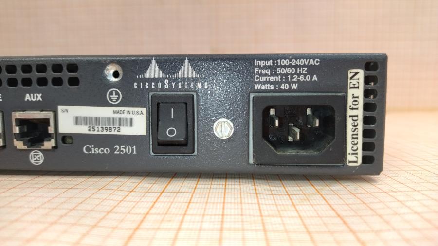 043-061-001 Маршрутизатор CISCO 2501 #10