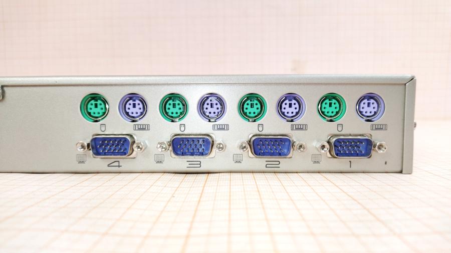 077-076-002 Свитч KVM ATEN Master View PLUS CS-9134 #10